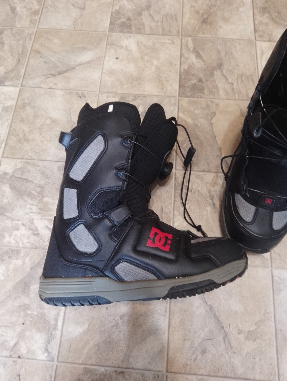 Mens Snowboarding Boots - Picture 3 of 8